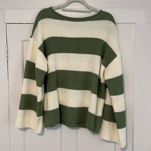 Oversized sweater never worn